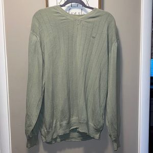 Green men’s golfer sweater v-neck